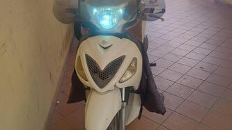 Suzuki SIXteen 125 (2007 - 14) usata