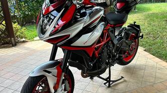 MV Agusta Turismo Veloce 800 RC SCS (2021 - 22) usata