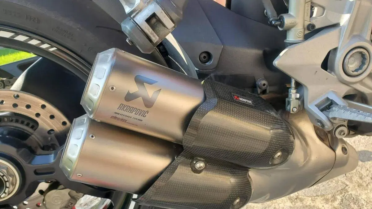 Ducati SuperSport 939 S (2017 - 20)  (4)