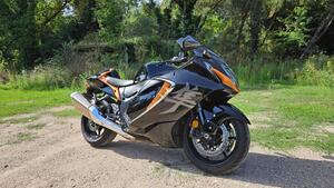 Suzuki GSX 1300 R Hayabusa (2021 - 24) 