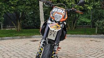 KTM 690 SMC (2008- 11) usata