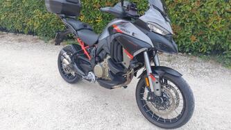 Ducati Multistrada V4 S Grand Tour (2024)
