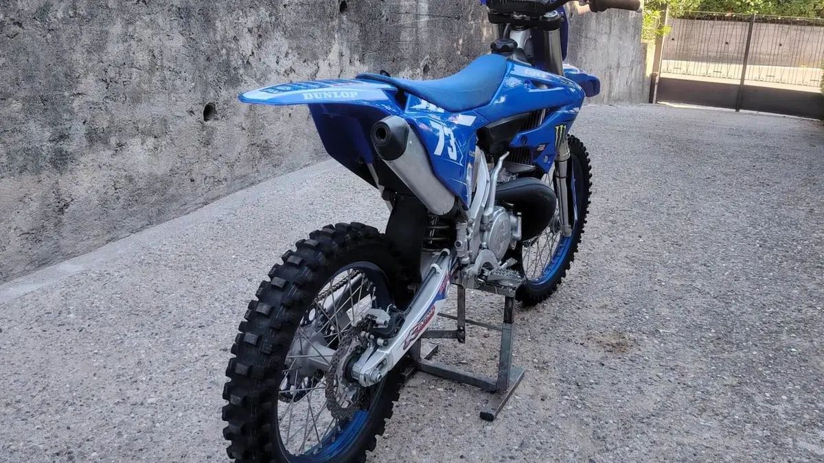 Yamaha YZ 250 (2024)  (4)