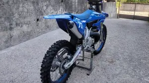 Yamaha YZ 250 (2024)  (4)