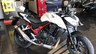 Honda CB 750 Hornet (2025)