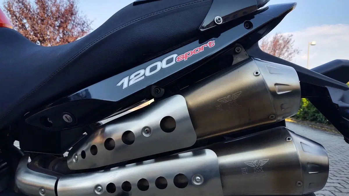 Moto Morini 1200 Sport  (4)