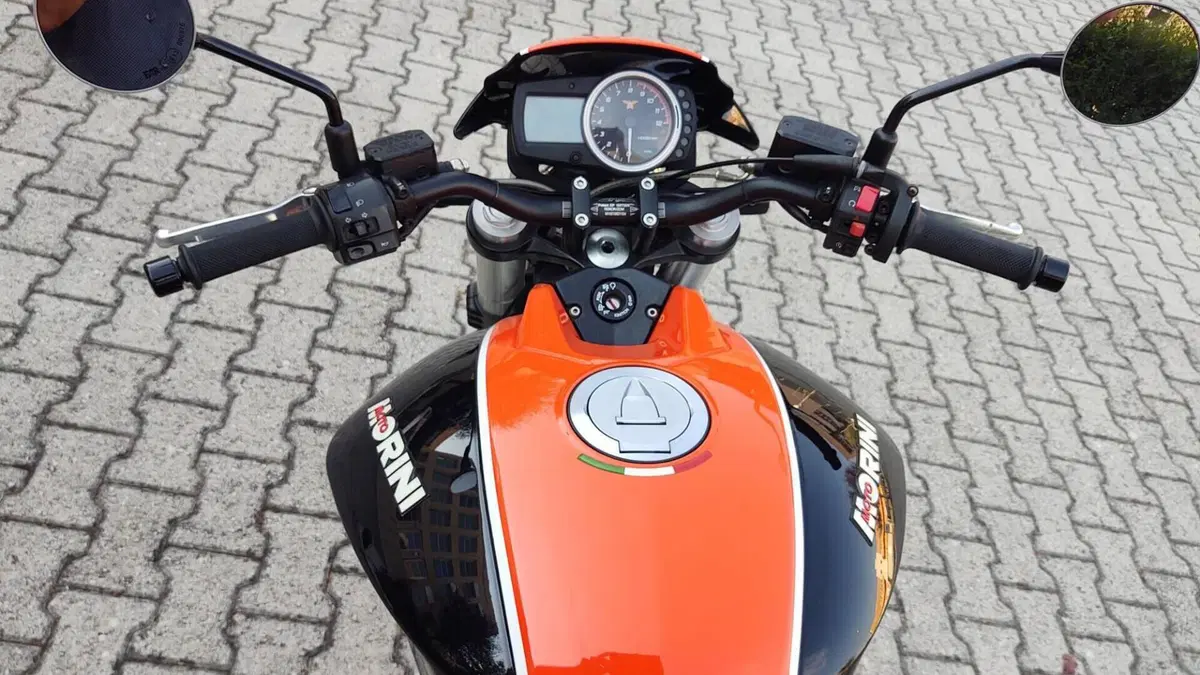 Moto Morini 1200 Sport  (6)
