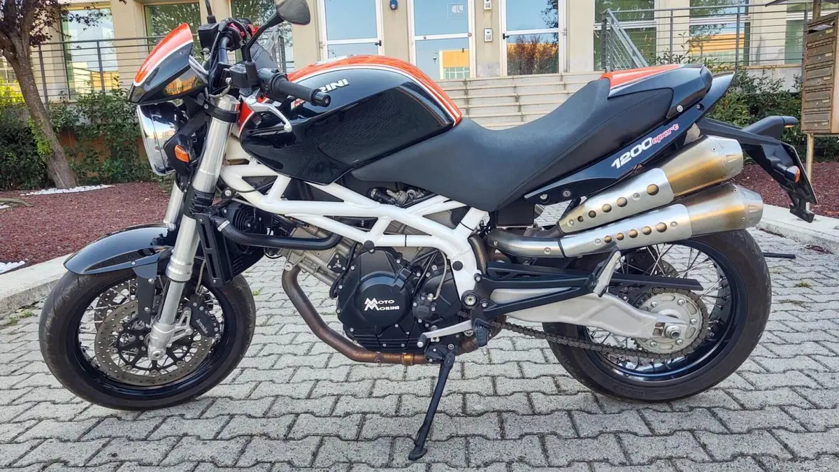 Moto Morini 1200 Sport  (9)