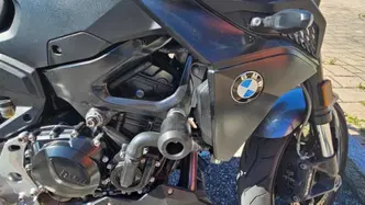 Bmw F 900 R (2021 - 24) usata