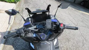 Yamaha T-Max 560 (2022 - 24)  (6)
