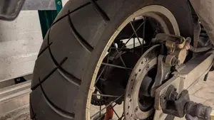 Honda Africa Twin XRV 750 (1996 - 02)  (6)