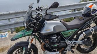 Moto Guzzi V85 TT Centenario (2021 - 22) usata
