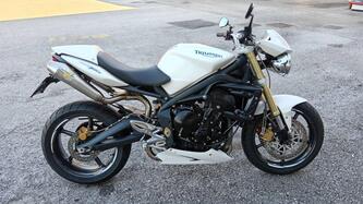 Triumph Street Triple (2007 - 12)