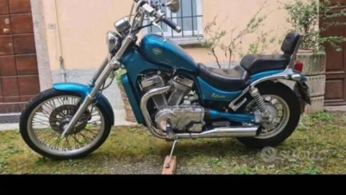 Suzuki   (5)