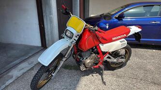 Honda NX 650 Dominator epoca