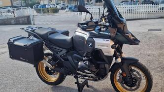 Bmw R 1300 GS Adventure Option 719 Karakorum (2025) usata