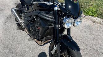 Triumph Speed Triple 1050 (2005 - 11)