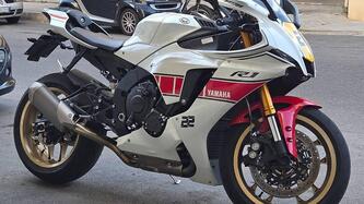 Yamaha YZF R1 World GP 60th Anniversary (2022 - 23) usata