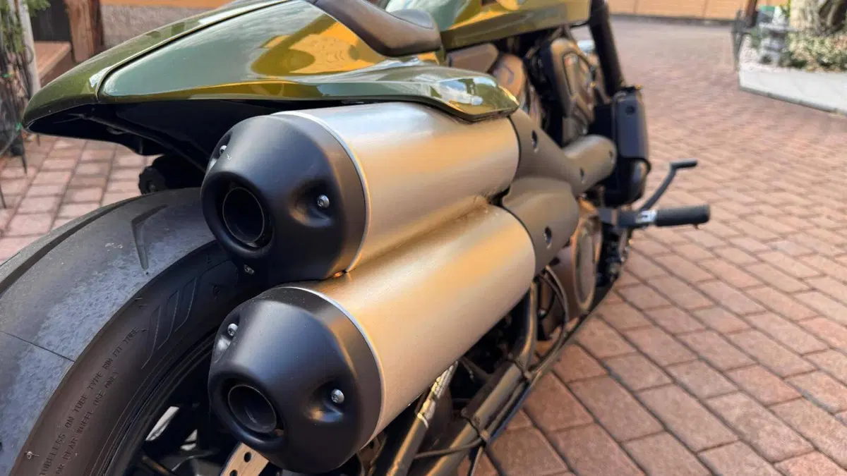 Harley-Davidson Sportster S (2022 - 24)  (12)