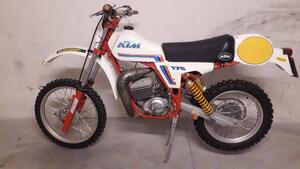 KTM  
