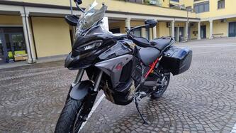 Ducati Multistrada V4 S (2025) usata