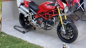 Ducati Monster S2R 1000 
