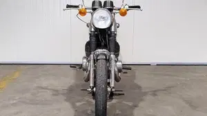 Suzuki   (2)