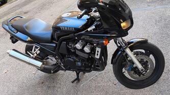 Yamaha FZS 600 Fazer (1998 - 01) usata