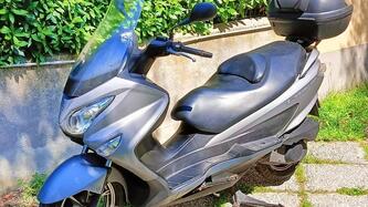 Suzuki Burgman UH 200 ABS (2014 - 16) usata