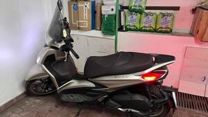 Piaggio Beverly 300 ABS-ASR (2021 - 25) 