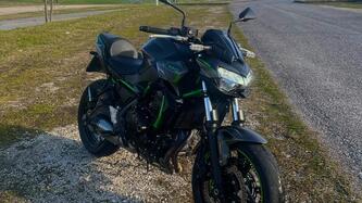 Kawasaki Z 650 Sport (2021 - 24) usata