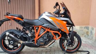 KTM 1290 Super Duke GT ABS (2016 - 18) usata