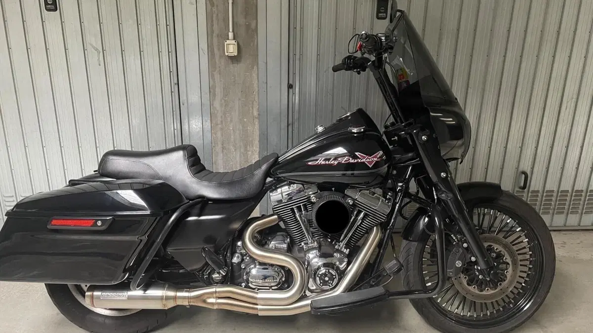 Harley-Davidson 1584 Road King Classic (2007 - 11) - FLHRCI 
