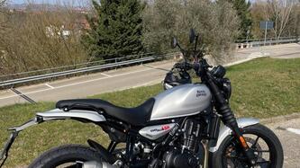 Royal Enfield Guerrilla 450 (2024 - 25)