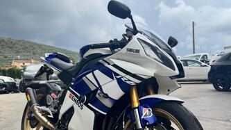 Yamaha YZF R6 (2010 - 16) usata