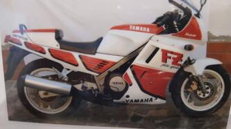 Yamaha FZ 750 (1989 - 92) usata