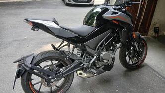 CFMOTO 300NK (2021 - 25) usata