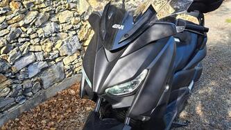 Yamaha X-Max 300 (2021 - 24) usata