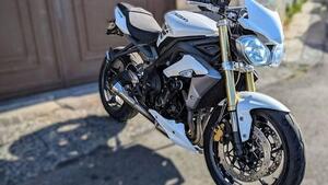 Triumph Street Triple R (2013 - 14) 