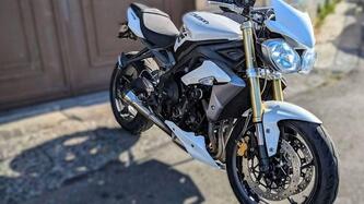 Triumph Street Triple R (2013 - 14)