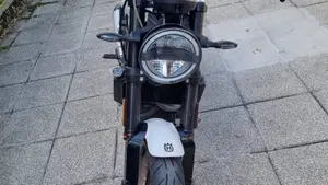 Husqvarna Vitpilen 401 (2018 - 19) 