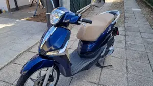 Piaggio Liberty 150 ABS (2017 - 20)  (2)