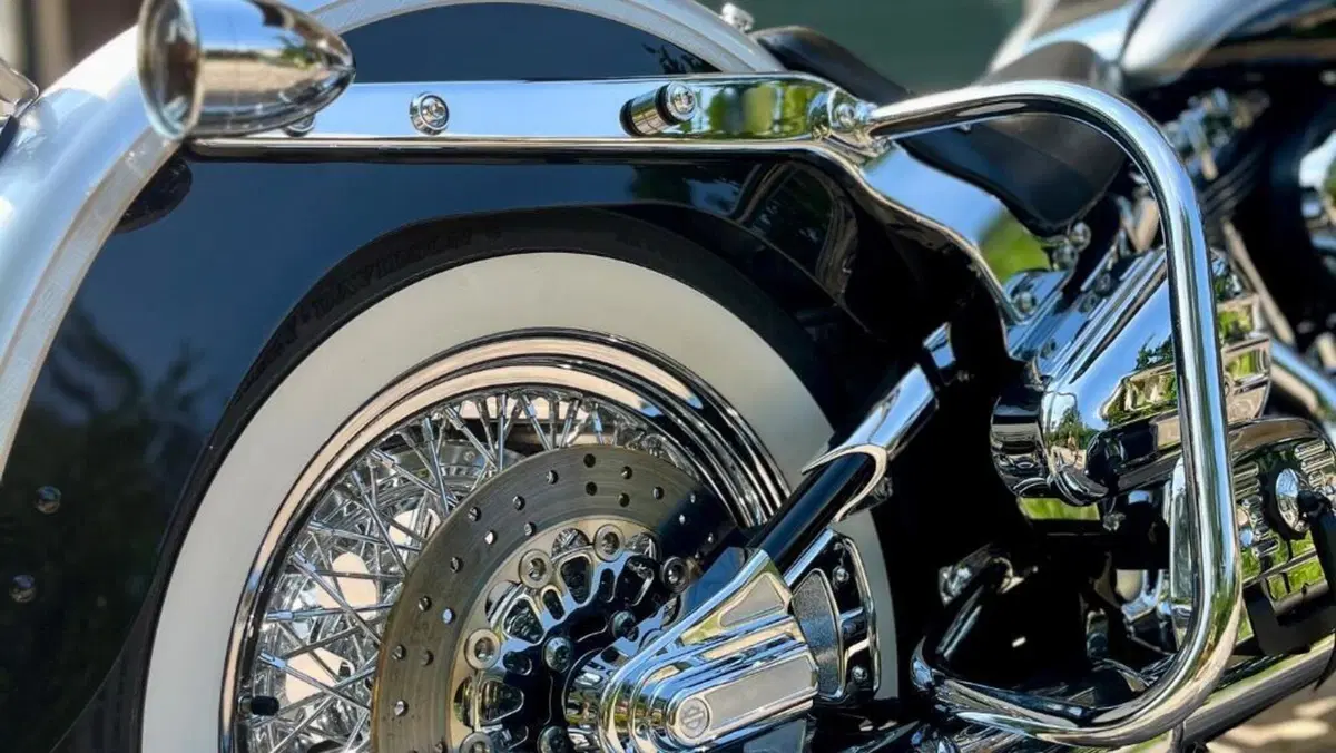 Harley-Davidson 1450 Heritage Springer (2000 - 03) - FLSTS  (5)