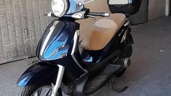 Piaggio Beverly Tourer 300 usata