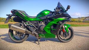 Kawasaki Ninja H2 SX Tourer (2019 - 20) 
