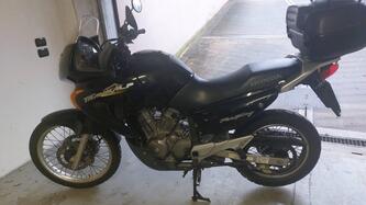 Honda Transalp XL 650V (2000 - 04)