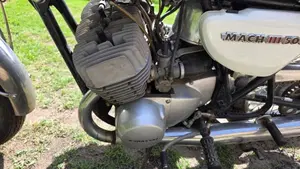 Kawasaki   (6)