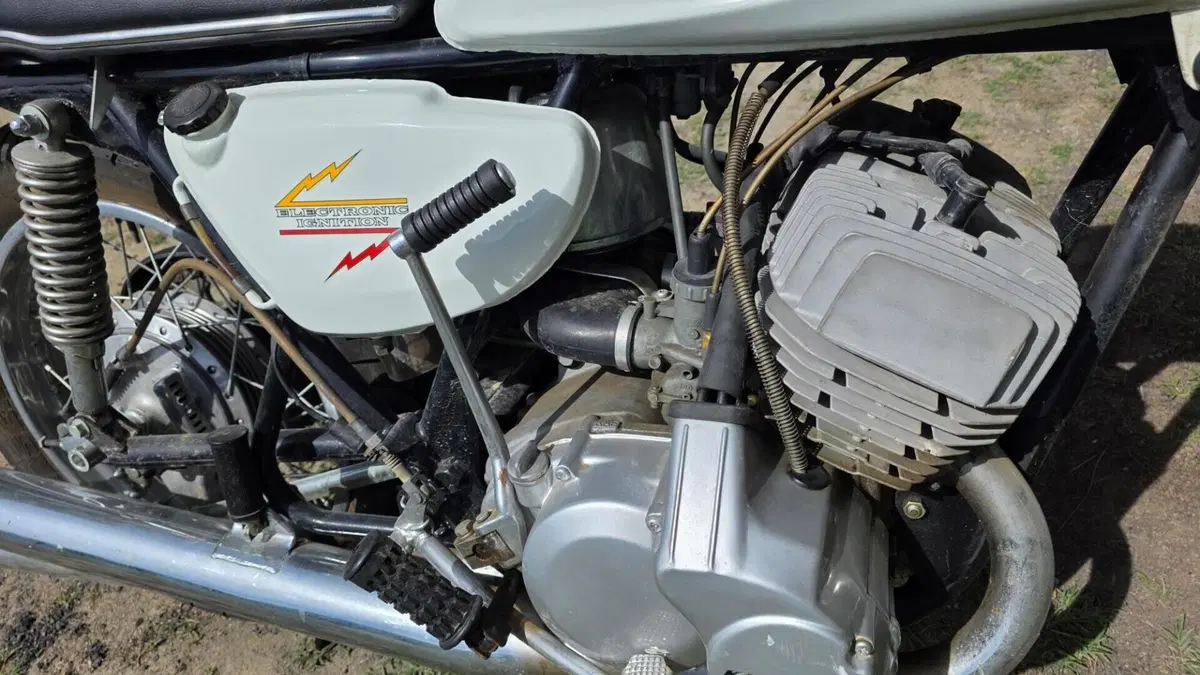 Kawasaki   (7)