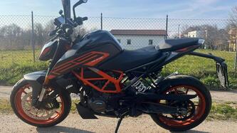 KTM 125 Duke (2021 - 23) usata