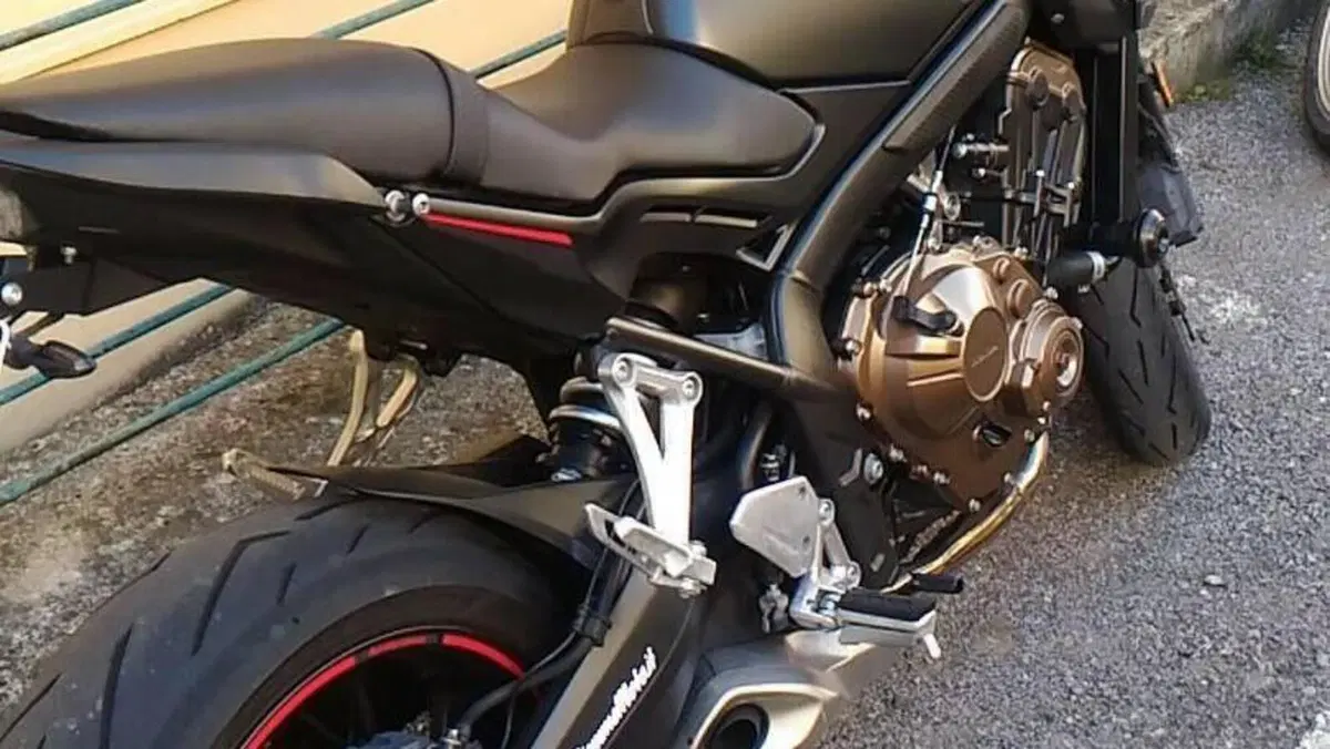 Honda CB 650 F (2017 - 18)  (3)